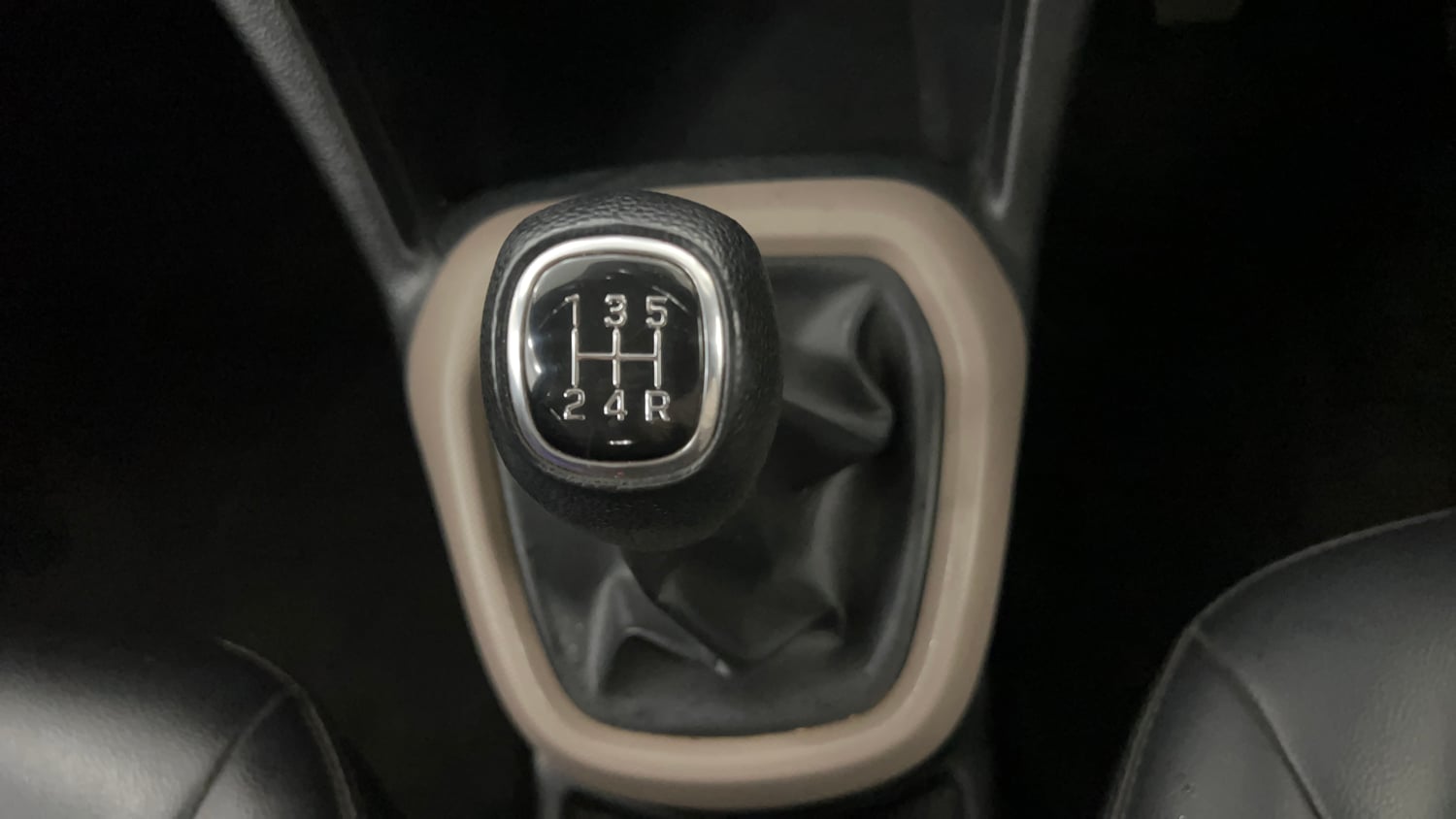 Used 2015 Hyundai Grand i10 Asta 1.2 Kappa VTVT Petrol Manual interior GEAR  KNOB VIEW