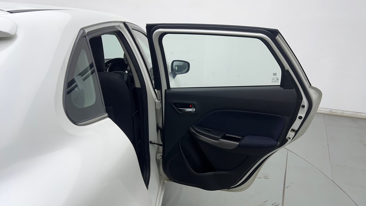 Used 2020 Maruti Suzuki Baleno Zeta Petrol Manual interior RIGHT REAR DOOR OPEN VIEW