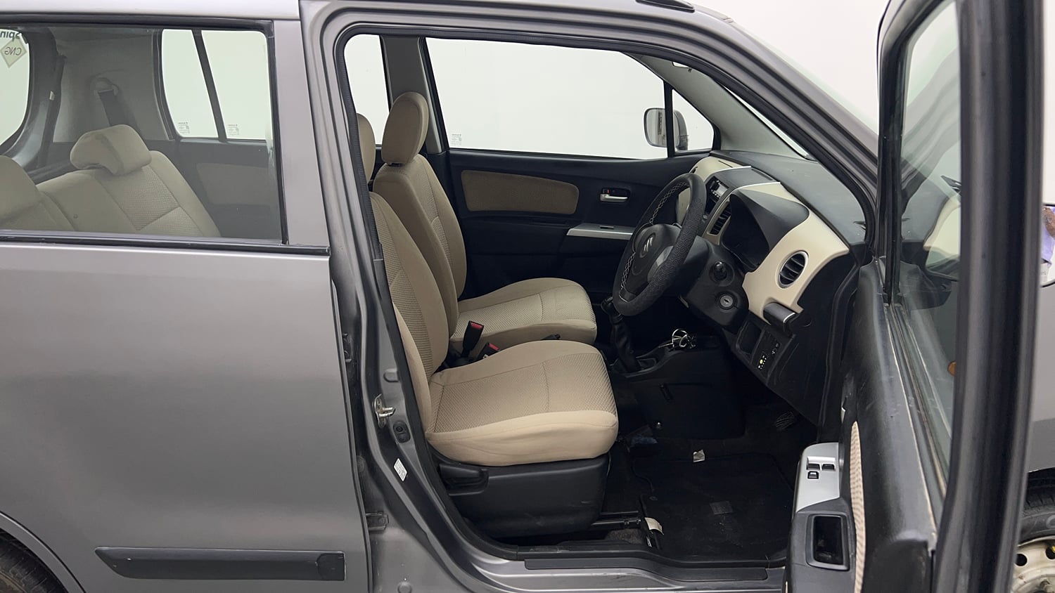 Used 2019 Maruti Suzuki Wagon R LXI CNG Cng Manual interior RIGHT SIDE FRONT DOOR CABIN VIEW