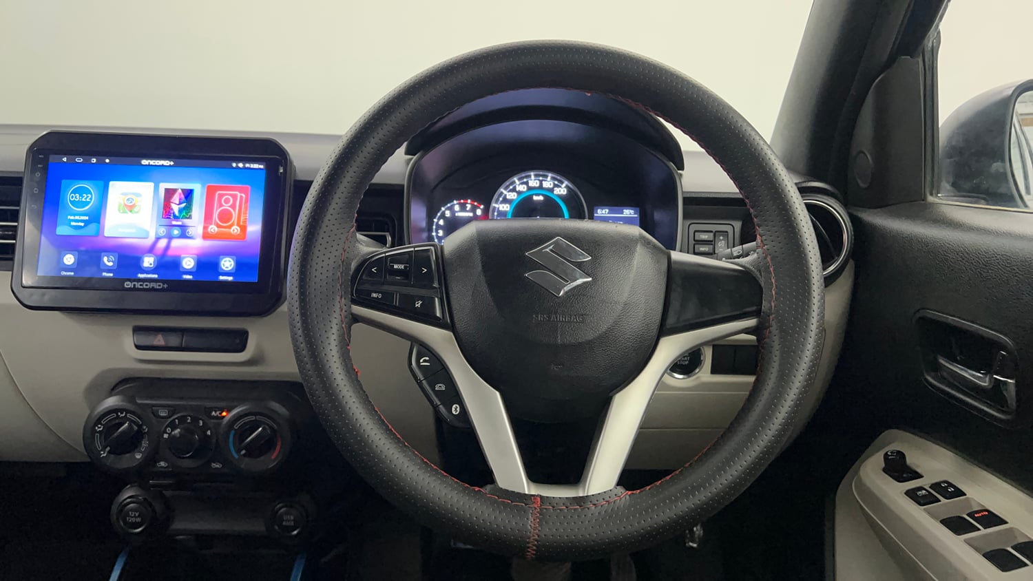 Used 2018 Maruti Suzuki Ignis Zeta 1.2 AMT Petrol Automatic interior STEERING VIEW