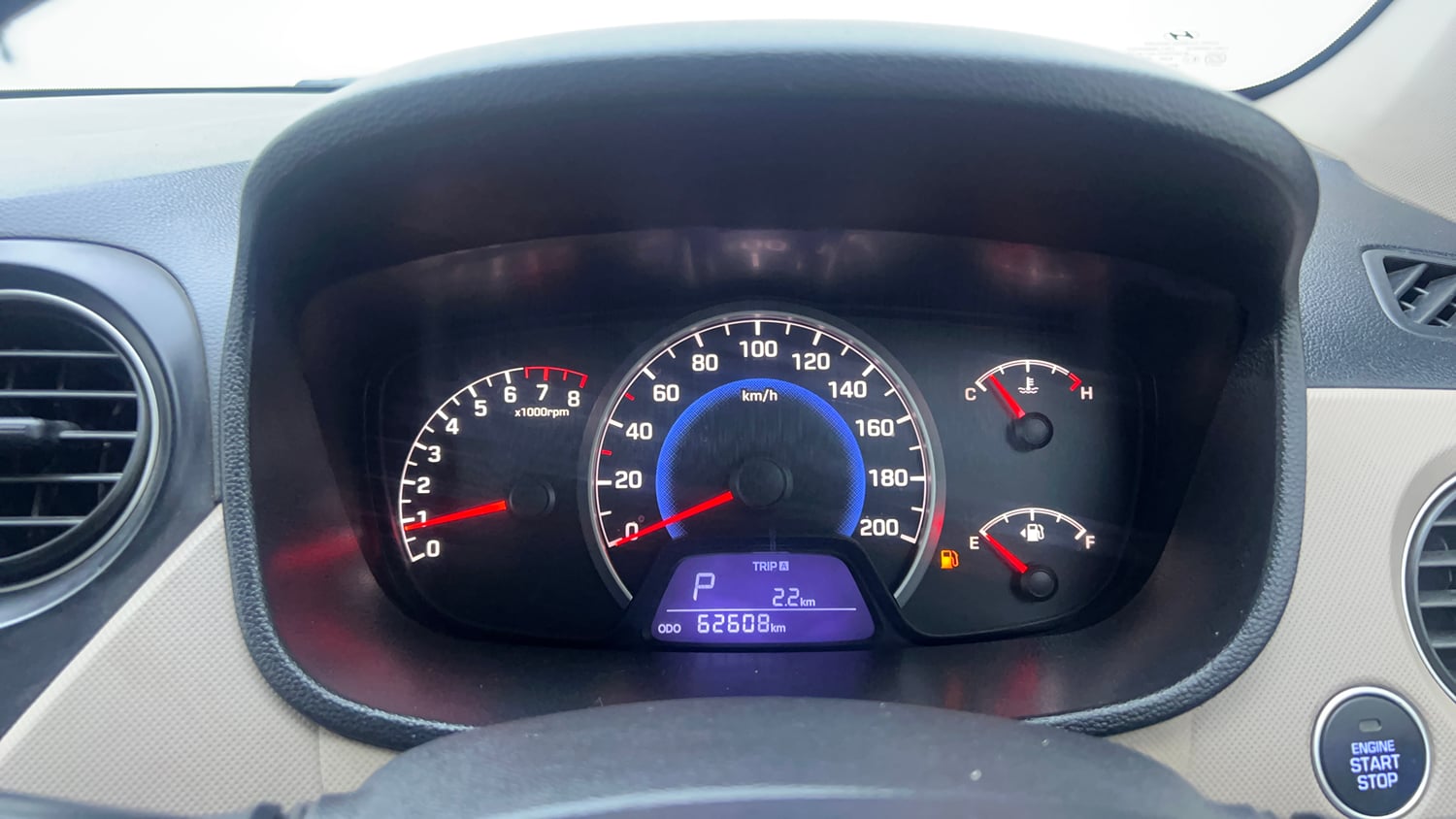 Used 2016 Hyundai Grand i10 Asta AT 1.2 Kappa VTVT Petrol Automatic interior CLUSTERMETER VIEW