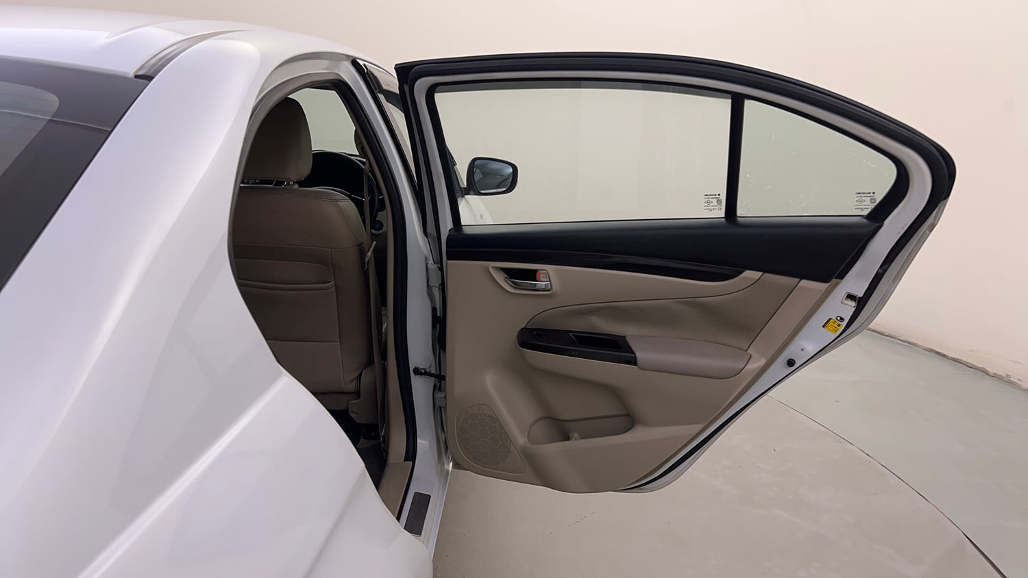 Used 2016 Maruti Suzuki Ciaz ZDi+ SHVS Diesel Manual interior RIGHT REAR DOOR OPEN VIEW