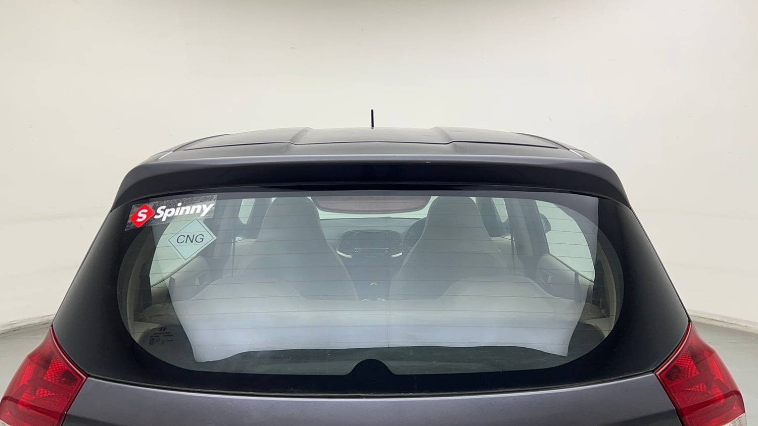 Used 2019 Hyundai Santro Sportz CNG Cng Manual exterior BACK WINDSHIELD VIEW