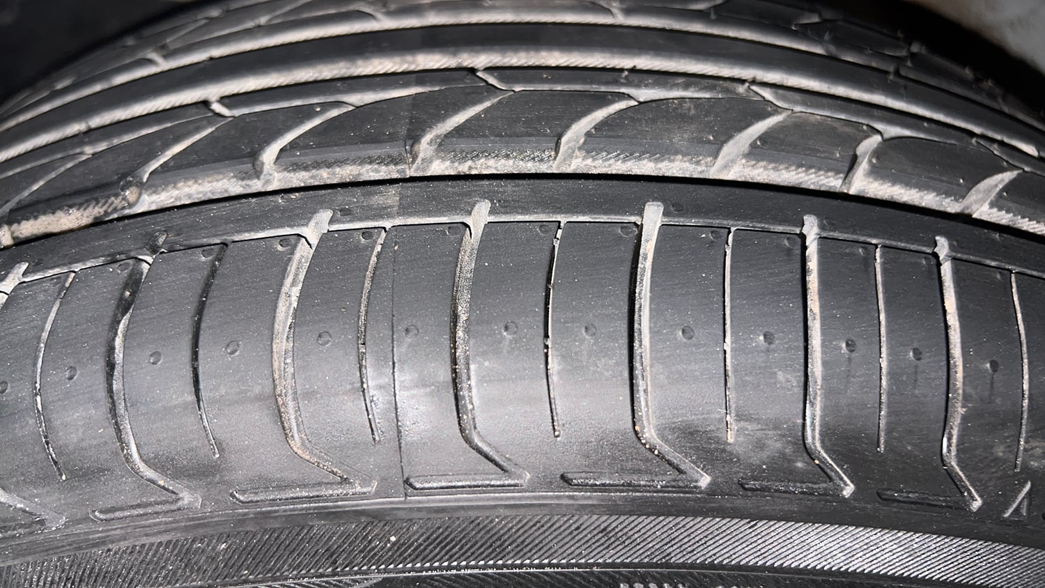 Used 2021 Honda WR-V VX MT Petrol Petrol Manual tyres LEFT FRONT TYRE TREAD VIEW