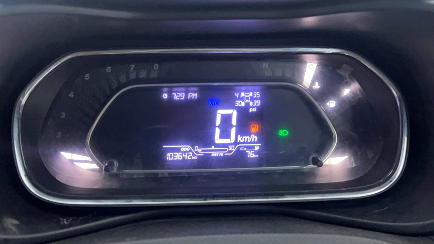 Used 2022 Tata Nexon XZ Plus (O) Petrol Manual interior CLUSTERMETER VIEW
