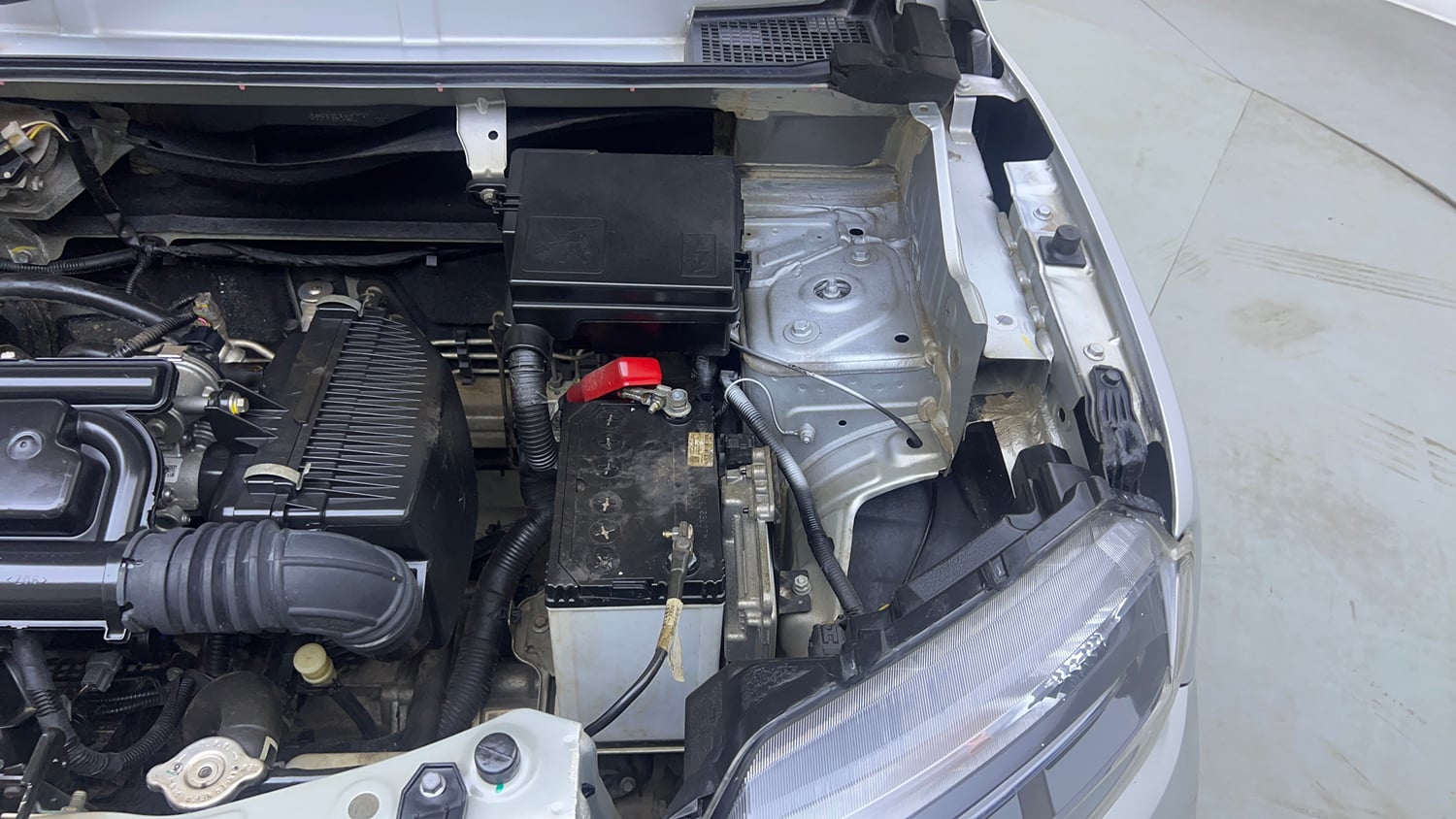 Used 2024 Renault Kwid CLIMBER AMT Petrol Automatic engine ENGINE LEFT SIDE VIEW