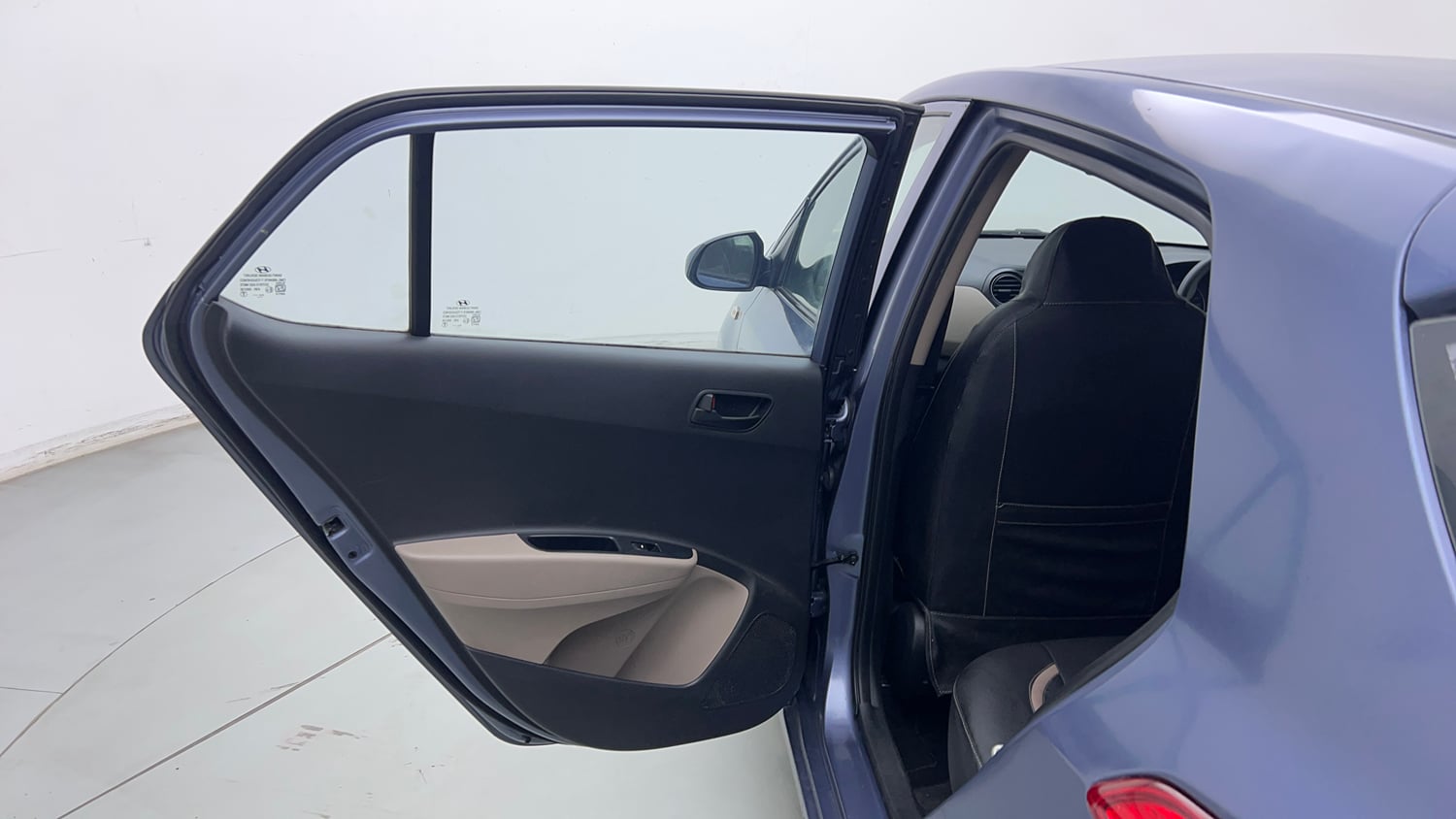 Used 2017 Hyundai Grand i10 Magna 1.2 Kappa VTVT Petrol Manual interior LEFT REAR DOOR OPEN VIEW