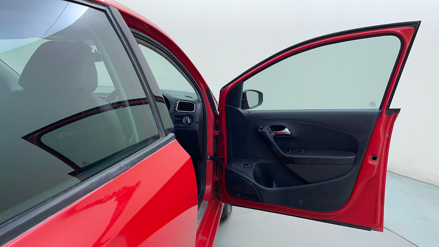 Used 2018 Skoda Rapid Style 1.6 MPI AT Petrol Automatic interior RIGHT FRONT DOOR OPEN VIEW