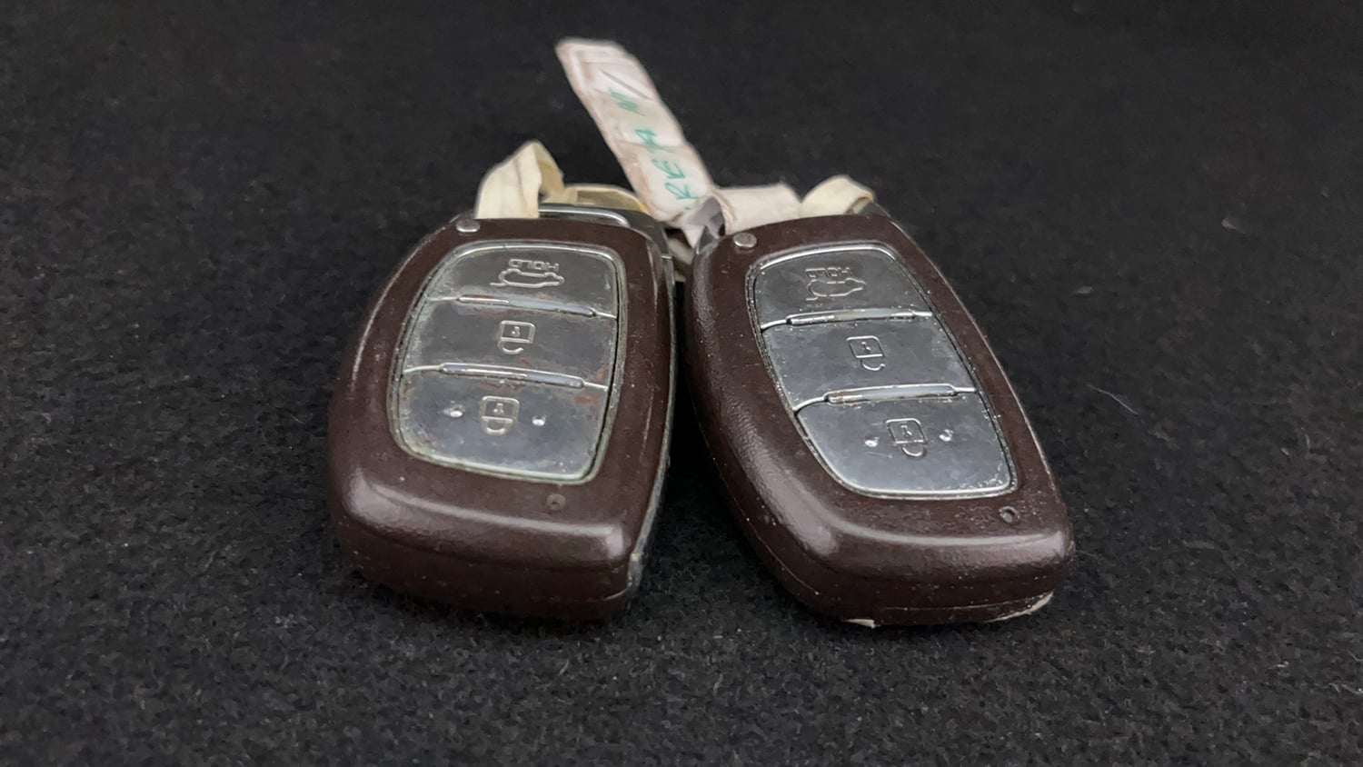 Used 2017 Hyundai Creta SX Plus 1.6 AT Petrol Petrol Automatic extra CAR KEY VIEW