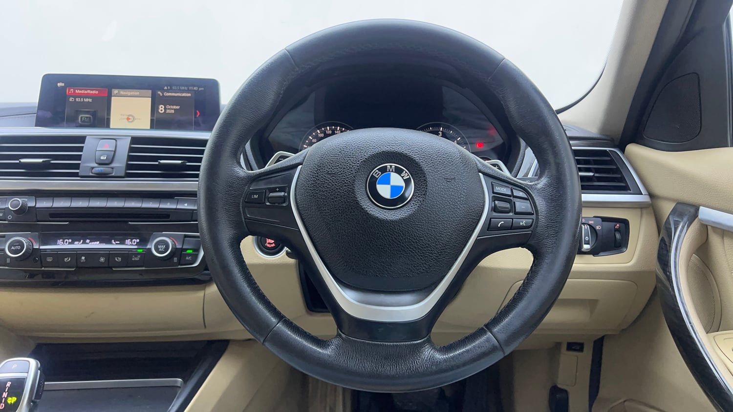 Used 2018 BMW 3 Series 320d Luxury Line Diesel Automatic interior STEERING VIEW