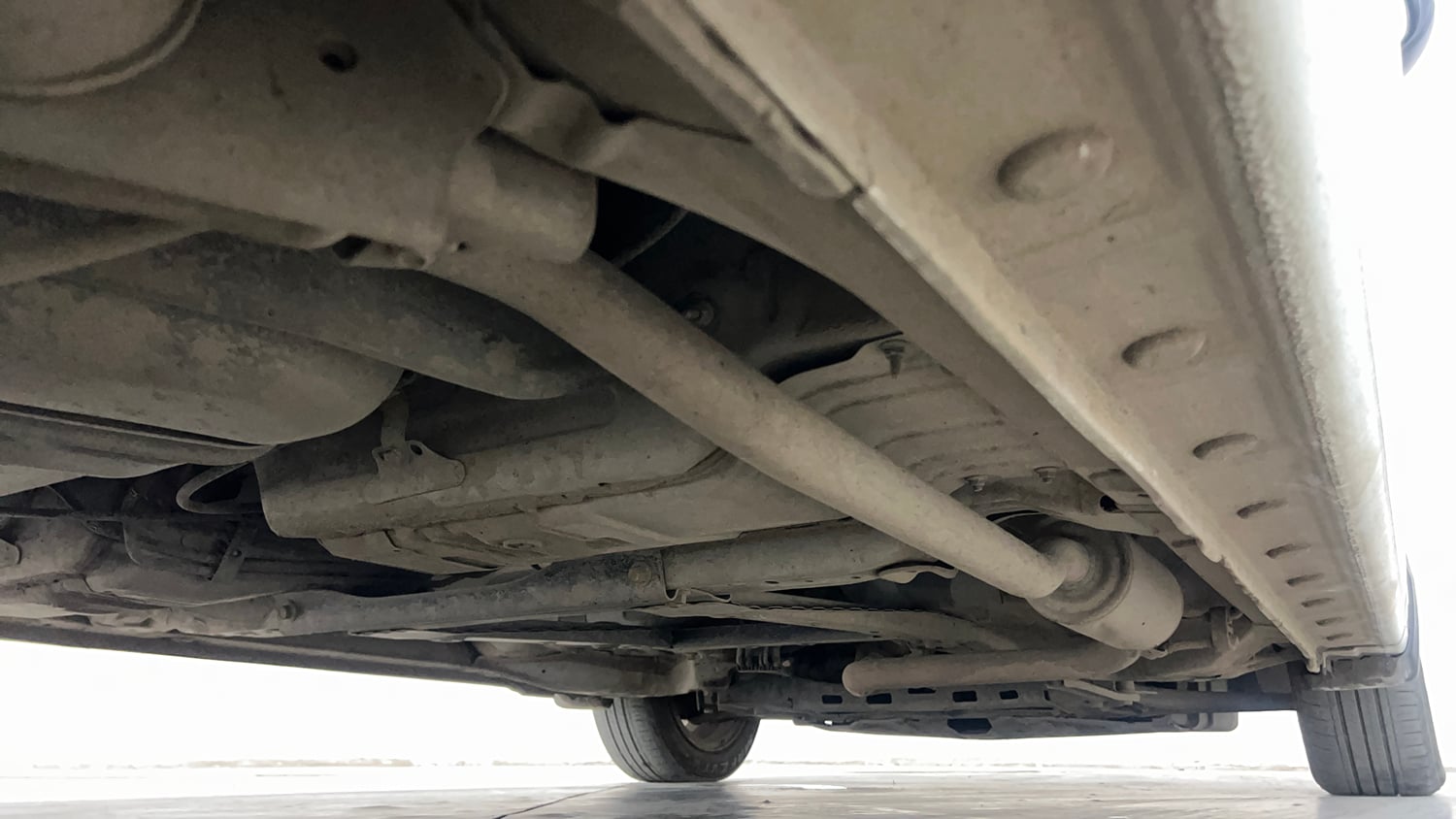 Used 2022 Honda City V CVT Petrol Petrol Automatic extra REAR RIGHT UNDERBODY VIEW