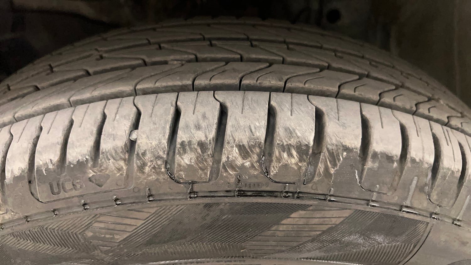 Used 2016 Honda Jazz SV Petrol Petrol Manual tyres LEFT FRONT TYRE TREAD VIEW