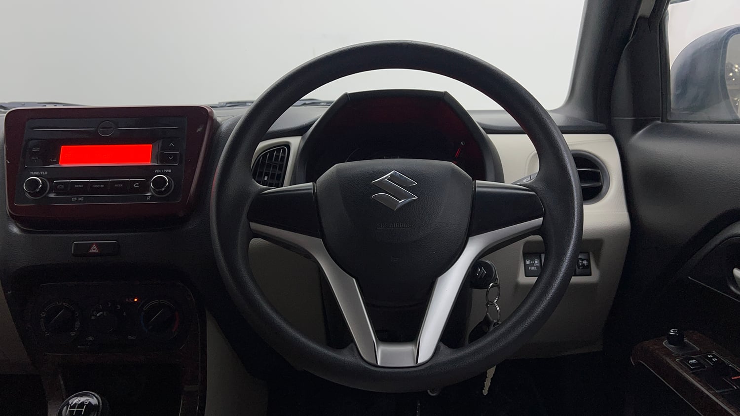 Used 2024 Maruti Suzuki Wagon R VXI 1.0 CNG Cng Manual interior STEERING VIEW