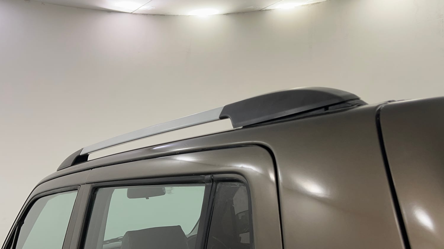 Used 2013 Maruti Suzuki Wagon R LXI CNG Cng Manual dents MINOR SCRATCH