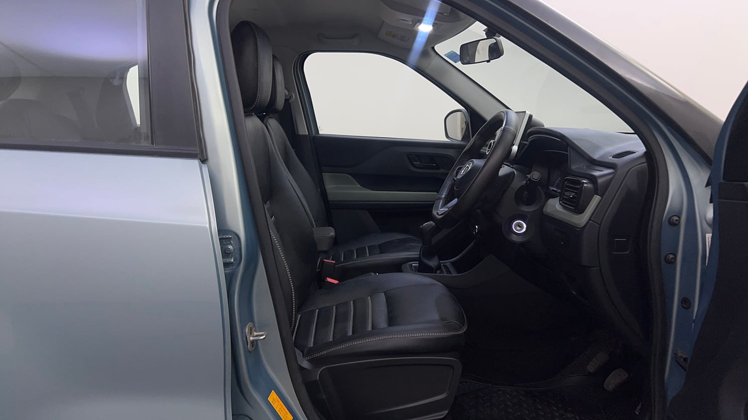 Used 2022 Tata Punch Adventure MT Petrol Manual interior RIGHT SIDE FRONT DOOR CABIN VIEW