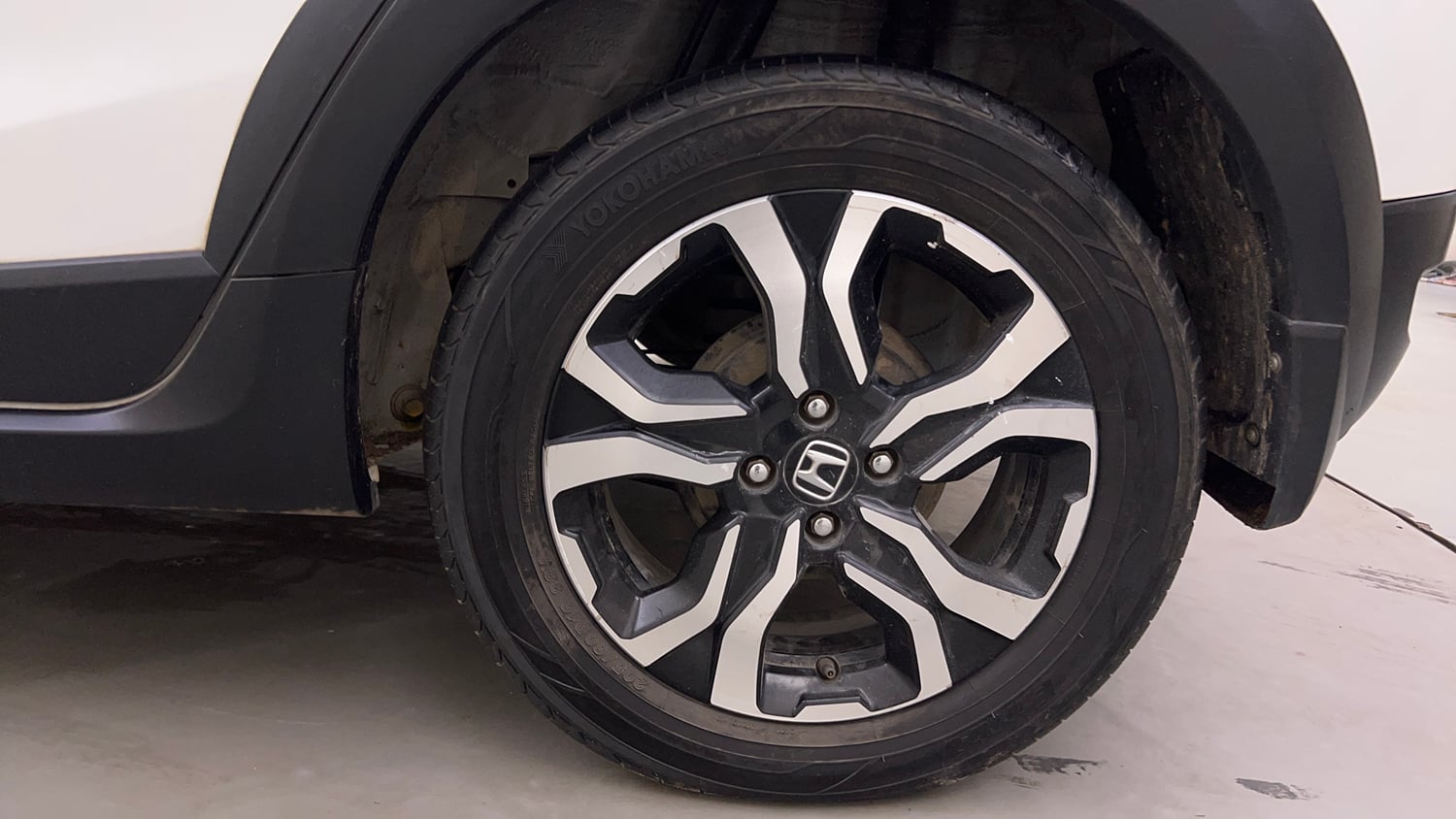 Used 2021 Honda WR-V VX MT Petrol Petrol Manual tyres LEFT REAR TYRE RIM VIEW
