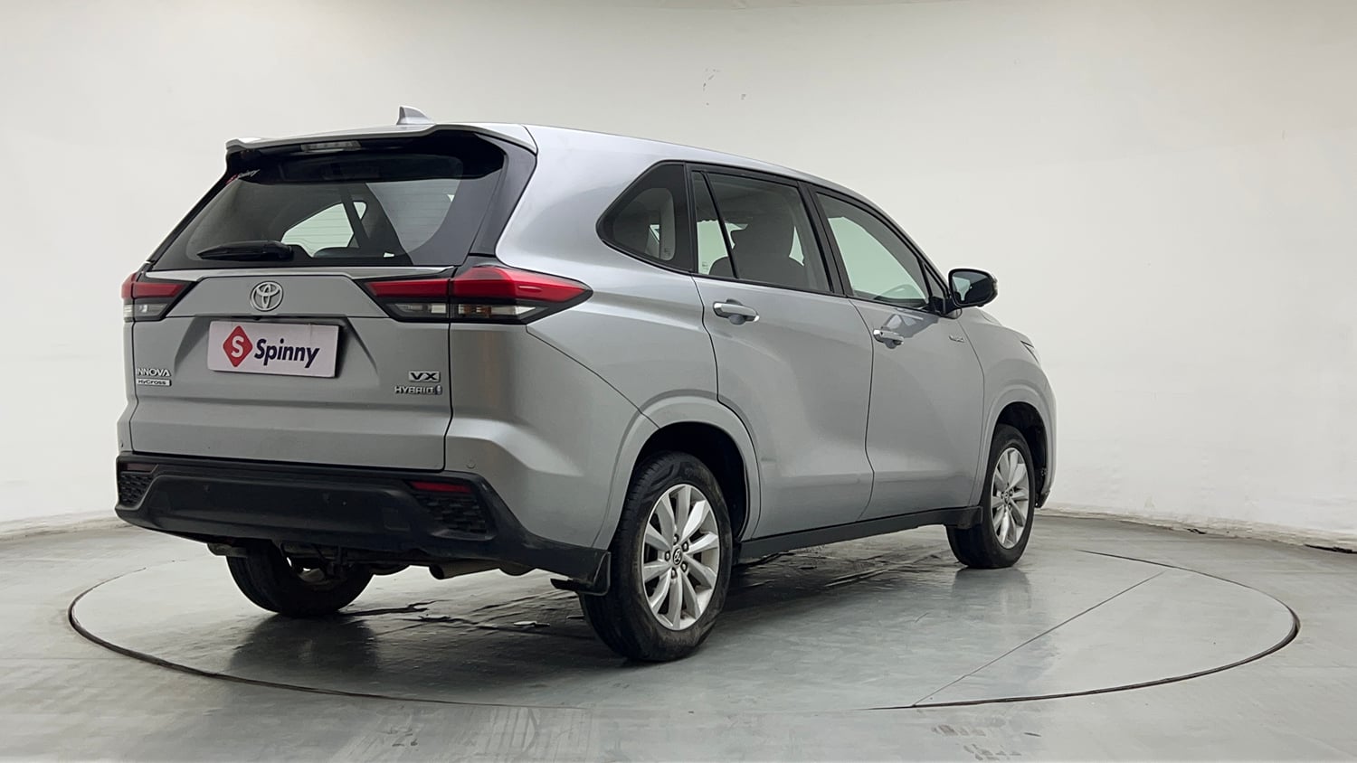 Used 2023 Toyota Innova Hycross VX Hybrid 7 STR Hybrid Automatic exterior RIGHT REAR CORNER VIEW