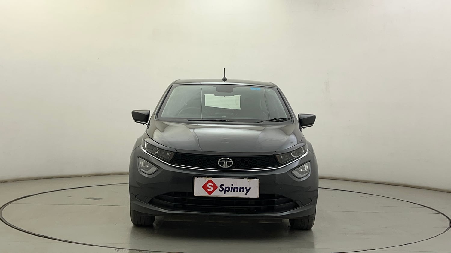 Used 2020 Tata Altroz XZ Petrol Petrol Manual exterior FRONT VIEW