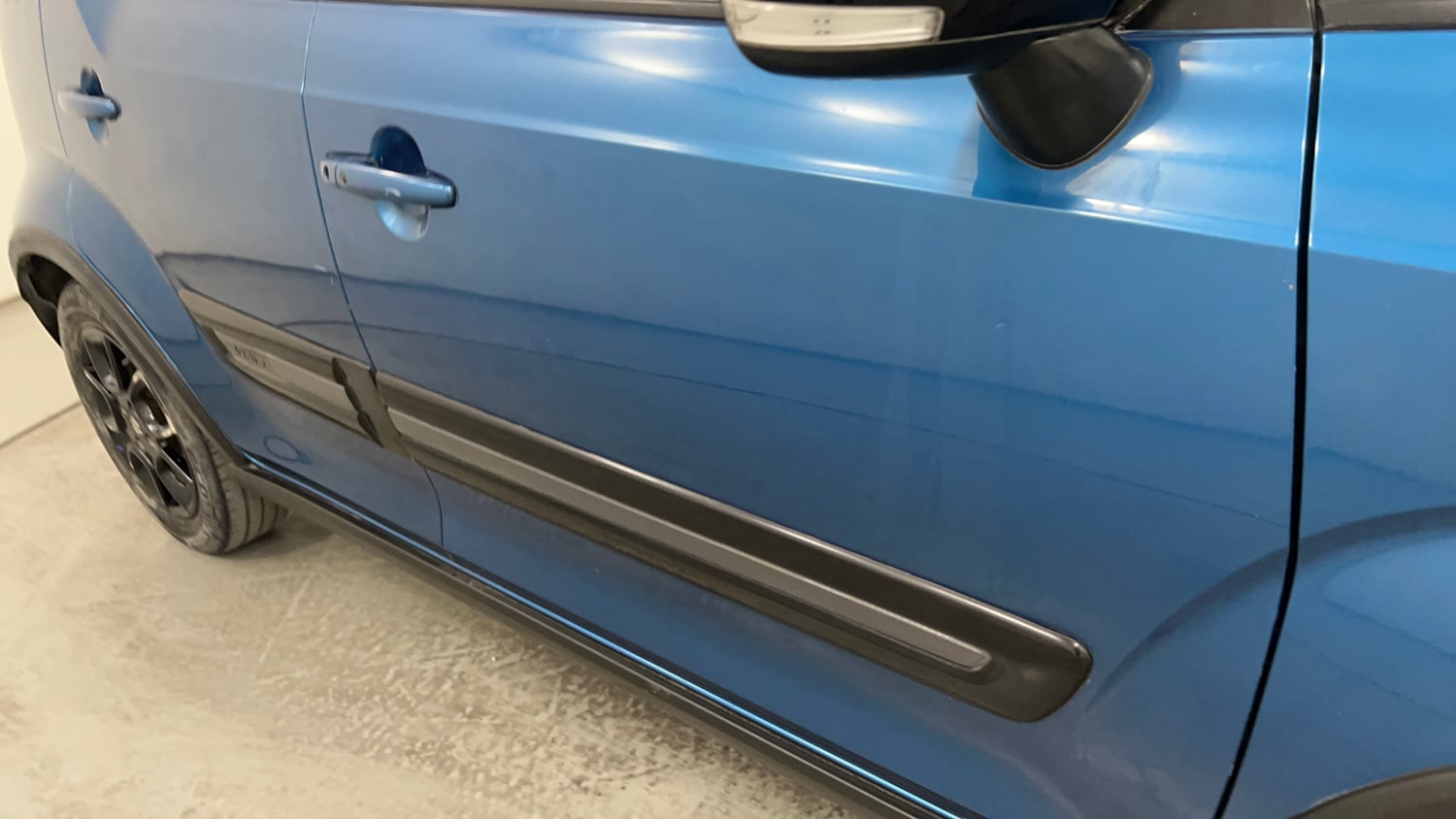 Used 2018 Maruti Suzuki Ignis Zeta 1.2 AMT Petrol Automatic dents MINOR DENT
