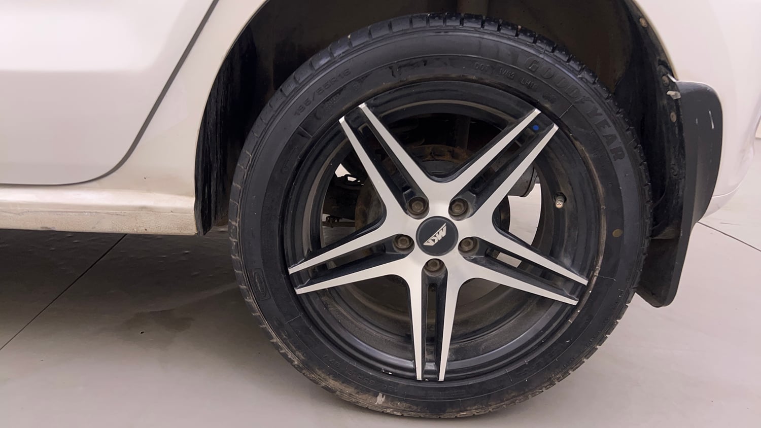 Used 2013 Volkswagen Polo Highline1.2L (P) Petrol Manual tyres LEFT REAR TYRE RIM VIEW