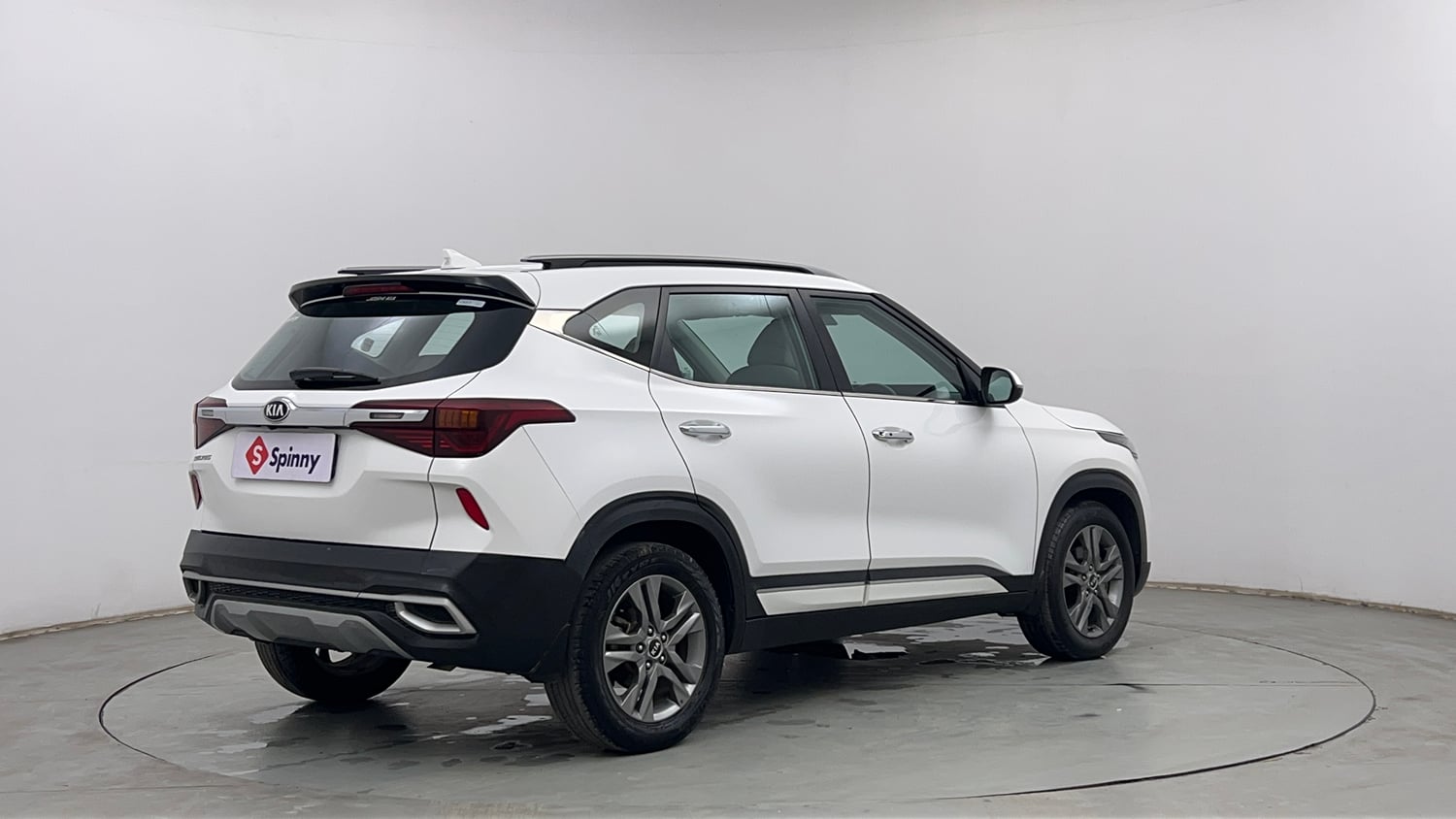 Used 2020 Kia Seltos HTX Plus 1.5 Diesel Diesel Manual exterior RIGHT REAR CORNER VIEW