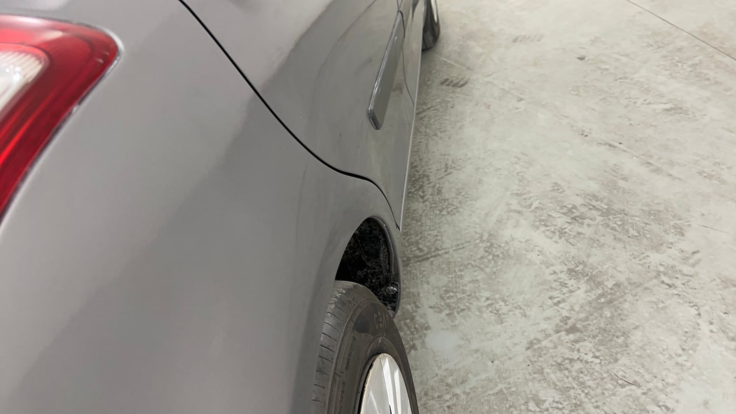 Used 2014 Maruti Suzuki Swift VXi Petrol Manual dents MINOR SCRATCH