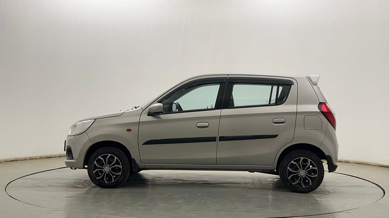 Used 2017 Maruti Suzuki Alto K10 VXi (O) Petrol Manual exterior LEFT SIDE VIEW