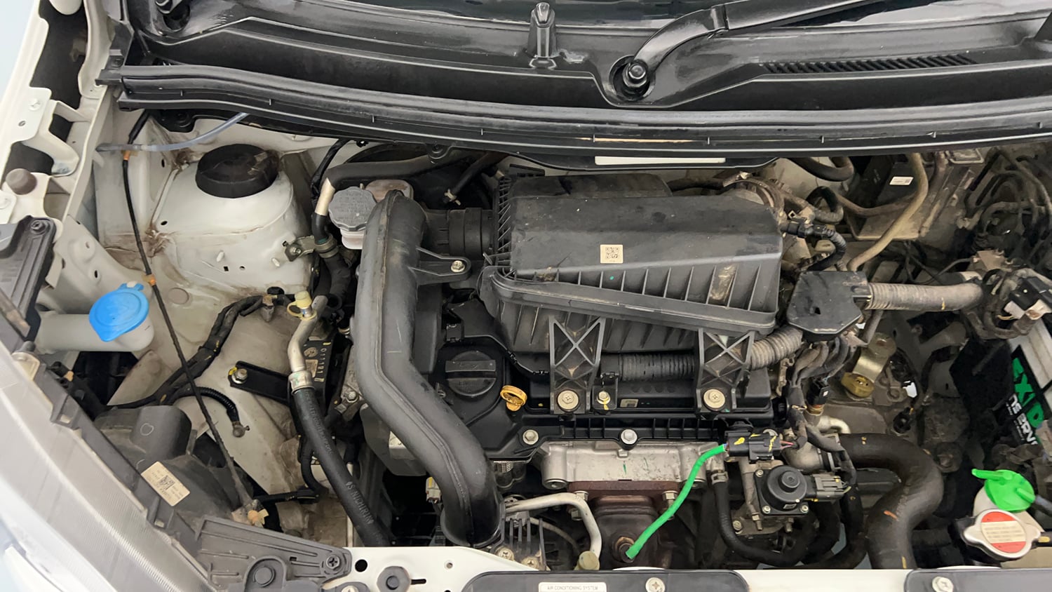 Used 2022 Maruti Suzuki Wagon R LXI 1.0 Petrol Manual engine ENGINE RIGHT SIDE VIEW