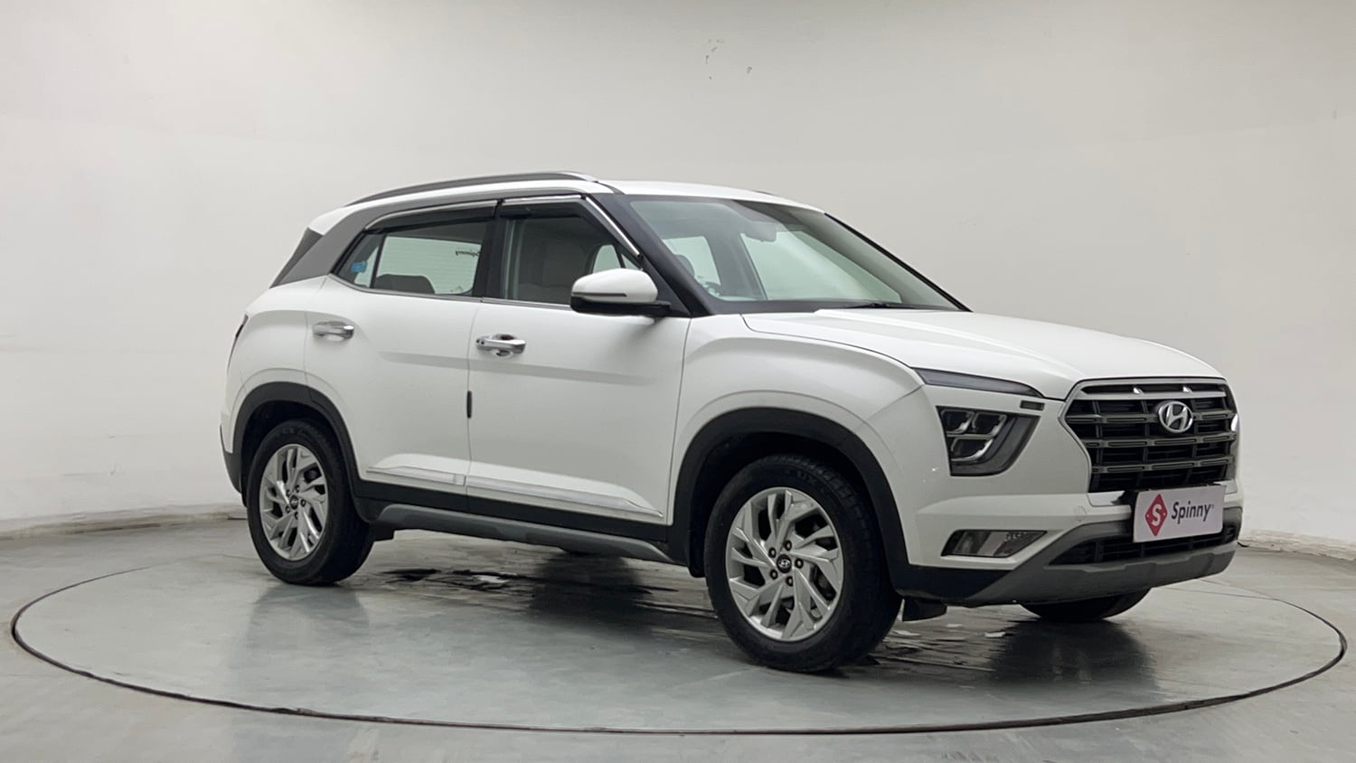 Used 2022 Hyundai Creta SX 1.5 Petrol Executive Petrol Manual exterior RIGHT FRONT CORNER VIEW