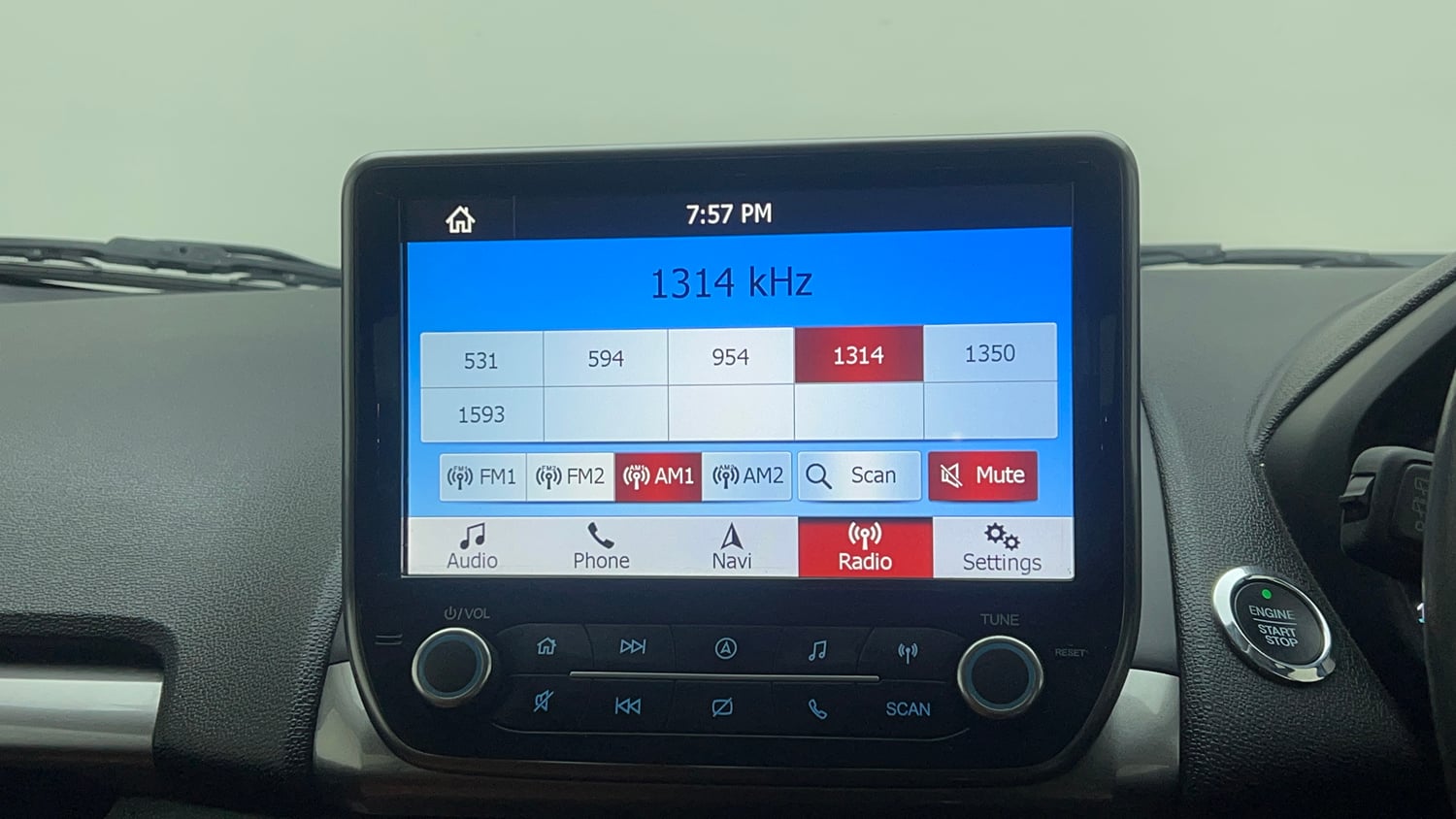 Used 2019 Ford EcoSport Titanium 1.5L Ti-VCT Petrol Manual top_features Touch screen infotainment system