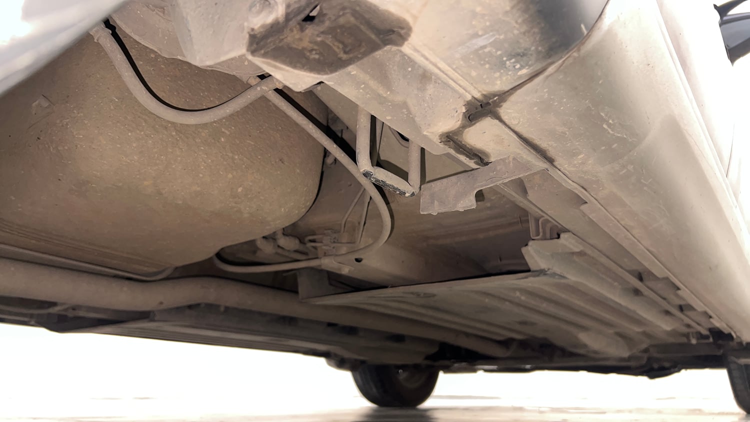Used 2016 Maruti Suzuki S-Cross Zeta 1.3 Diesel Manual extra REAR RIGHT UNDERBODY VIEW