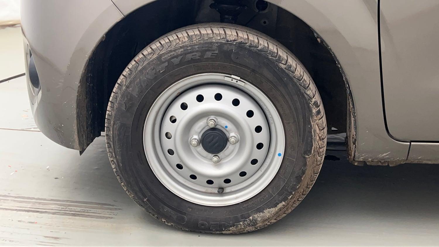 Used 2025 Maruti Suzuki Wagon R LXI 1.0 Petrol Manual tyres LEFT FRONT TYRE RIM VIEW