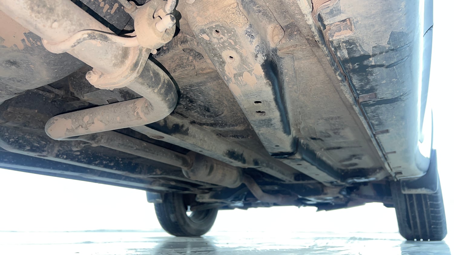 Used 2023 Tata Nexon XZ Plus (S) Petrol Manual extra REAR RIGHT UNDERBODY VIEW