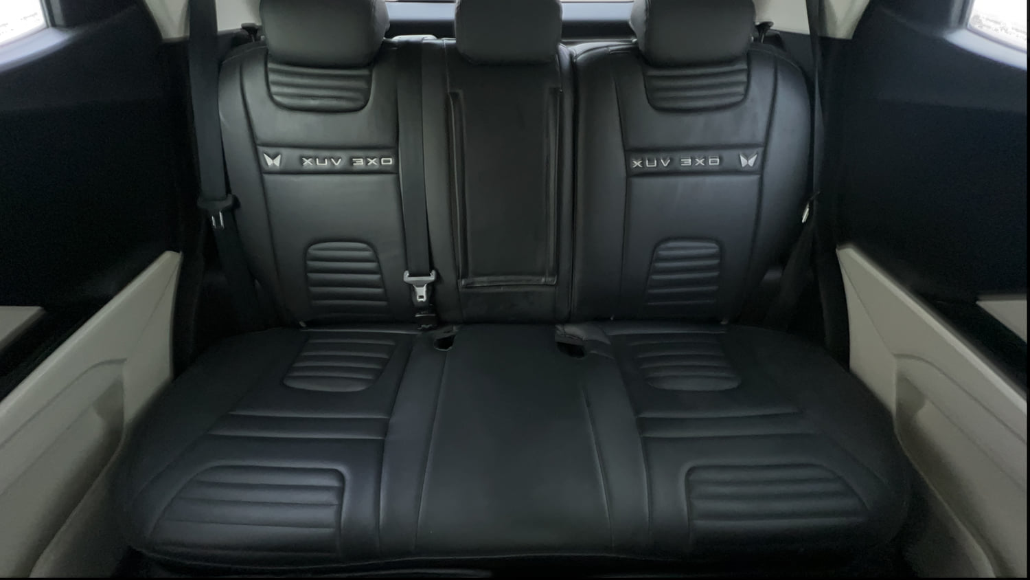 Used 2025 Mahindra XUV 3XO AX5 1.5 Diesel Autoshift Plus Diesel Automatic interior REAR SEAT CONDITION VIEW