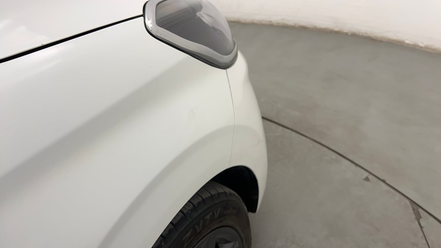 Used 2022 Hyundai Aura S 1.2 AMT Petrol Petrol Automatic dents MINOR SCRATCH