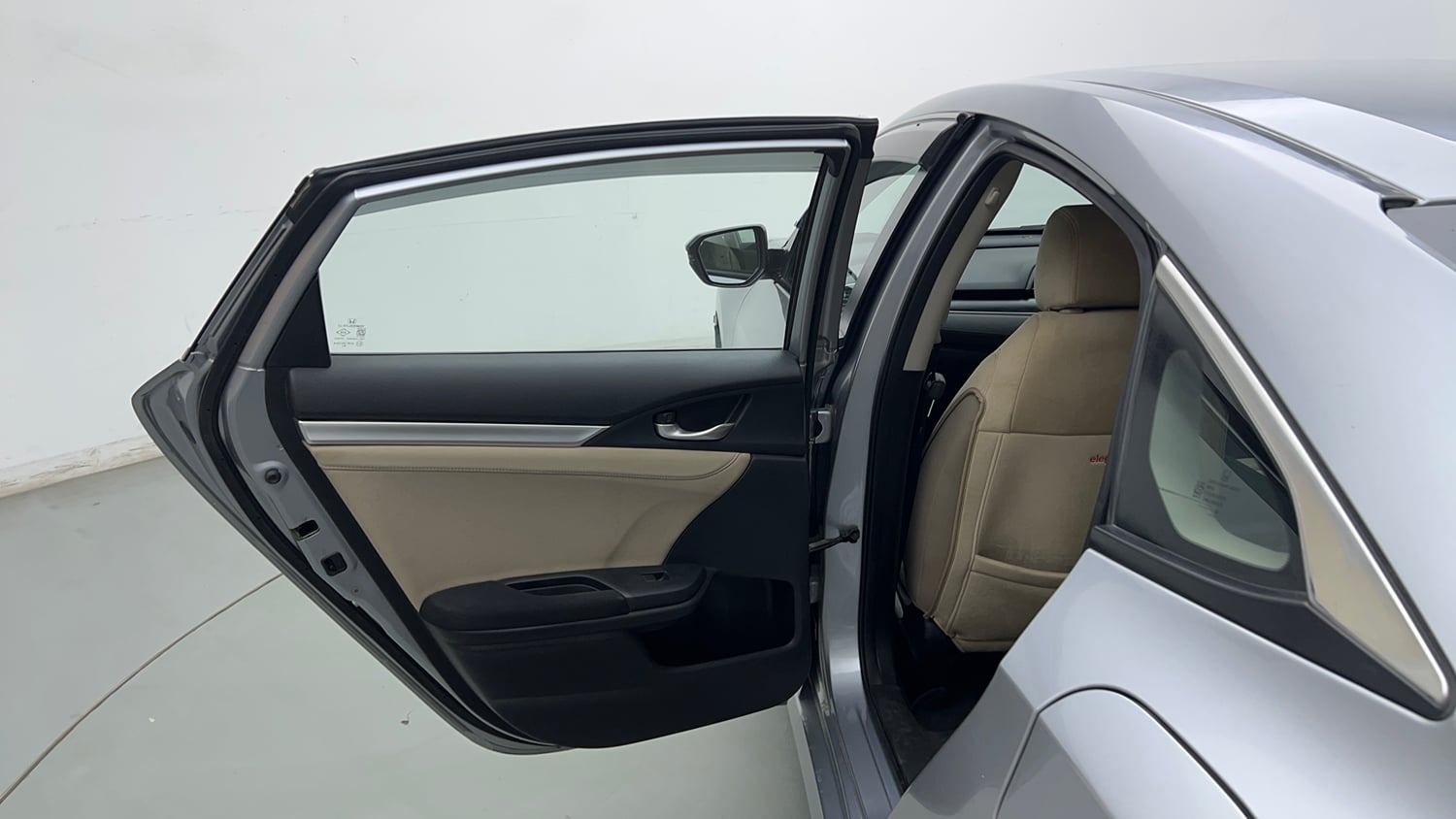 Used 2019 Honda Civic V CVT Petrol Petrol Automatic interior LEFT REAR DOOR OPEN VIEW