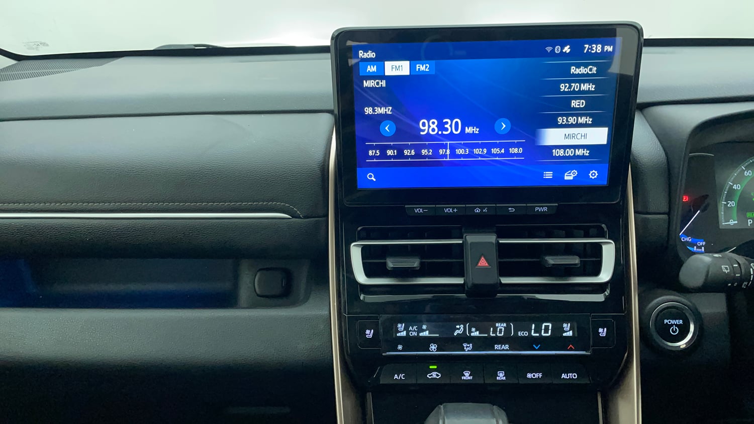 Used 2024 Maruti Suzuki Invicto Alpha Plus 7 STR Hybrid Automatic interior MUSIC SYSTEM & AC CONTROL VIEW