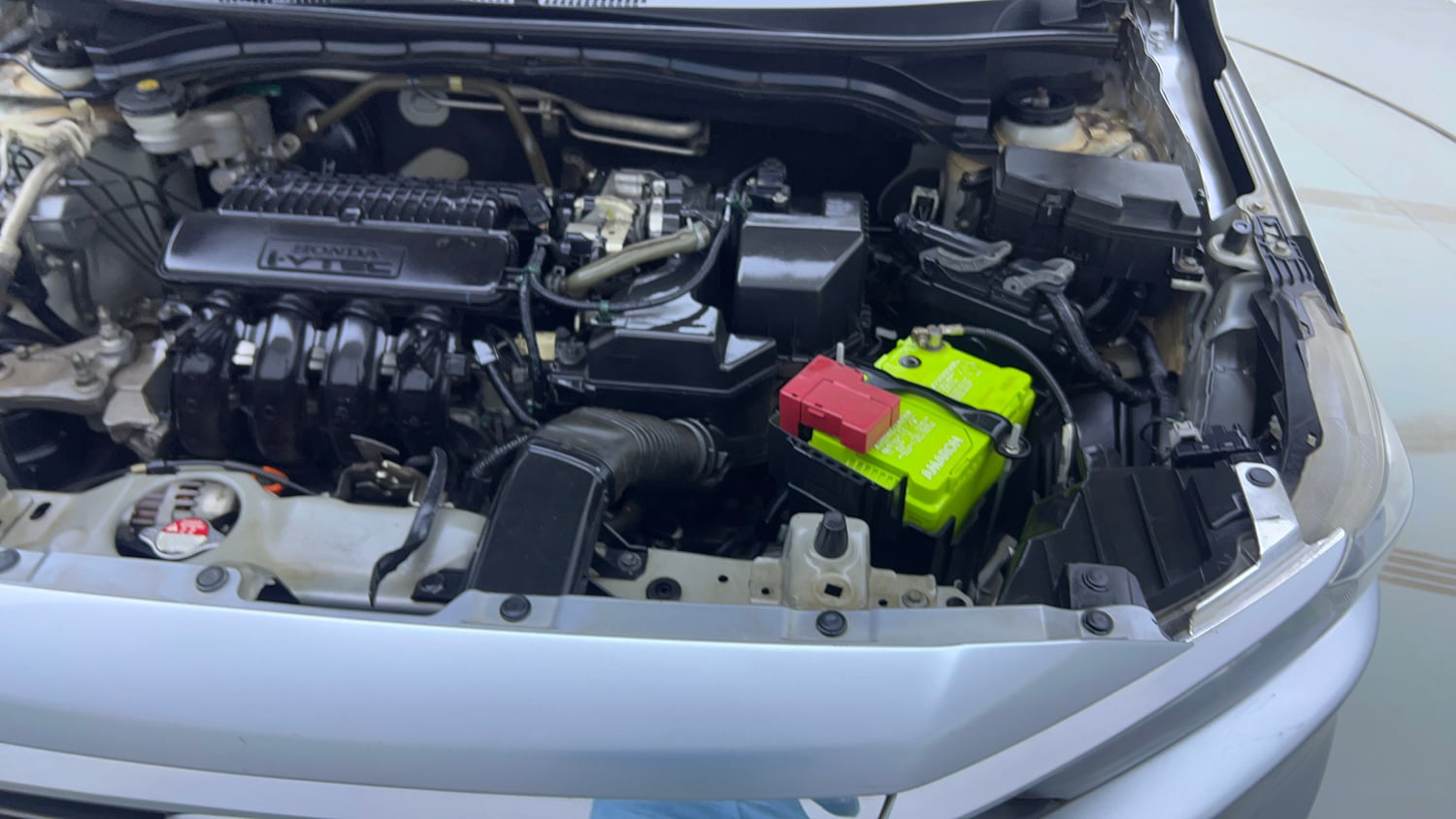 Used 2022 Honda Amaze VX CVT 1.2 Petrol Petrol Automatic engine ENGINE LEFT SIDE VIEW
