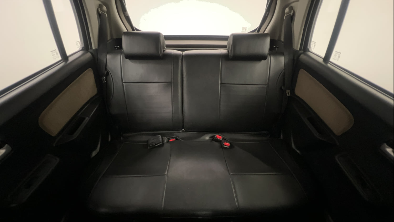 Used 2018 Maruti Suzuki Wagon R LXI CNG (O) Cng Manual interior REAR SEAT CONDITION VIEW