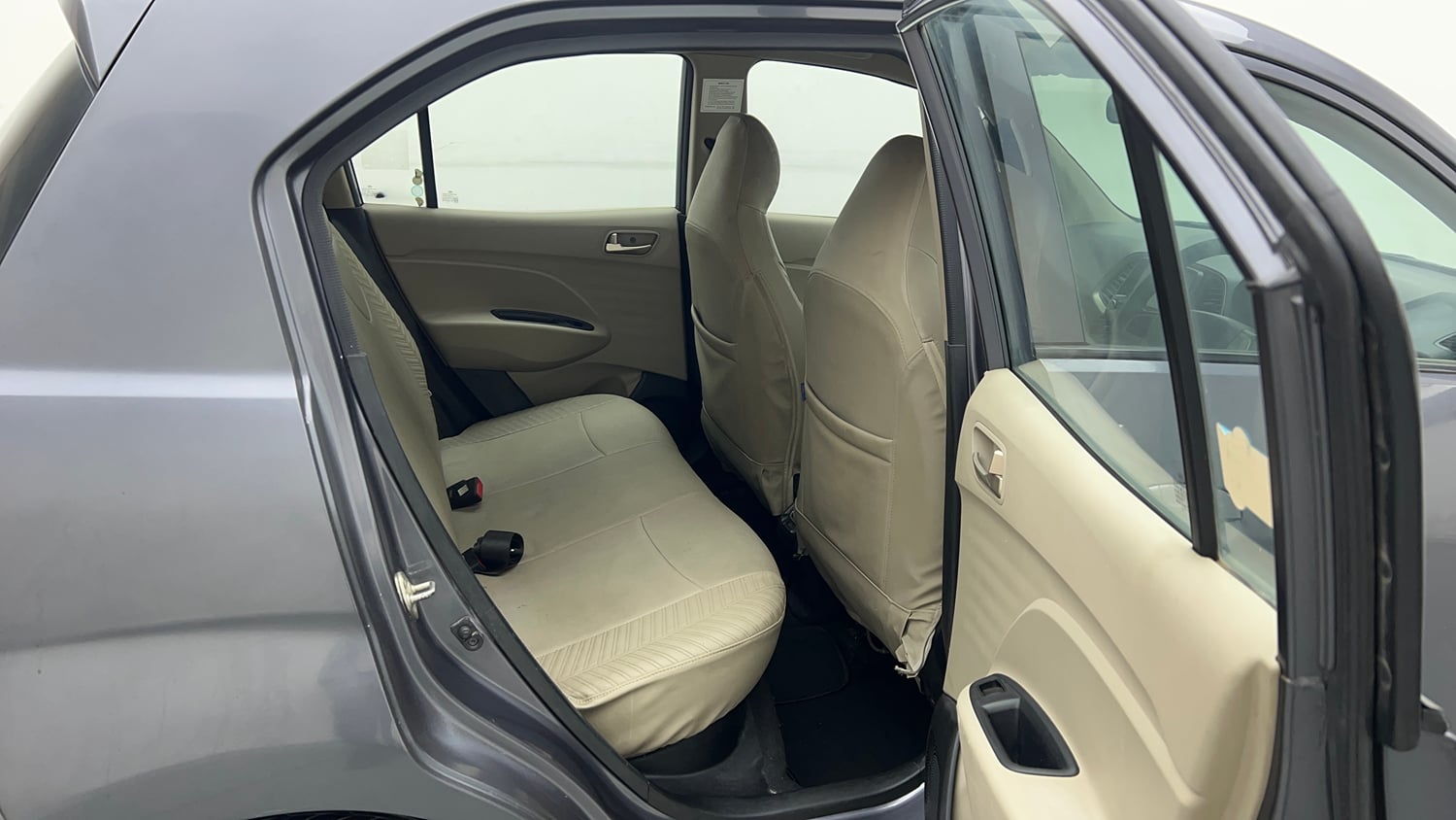 Used 2019 Hyundai Santro Sportz CNG Cng Manual interior RIGHT SIDE REAR DOOR CABIN VIEW