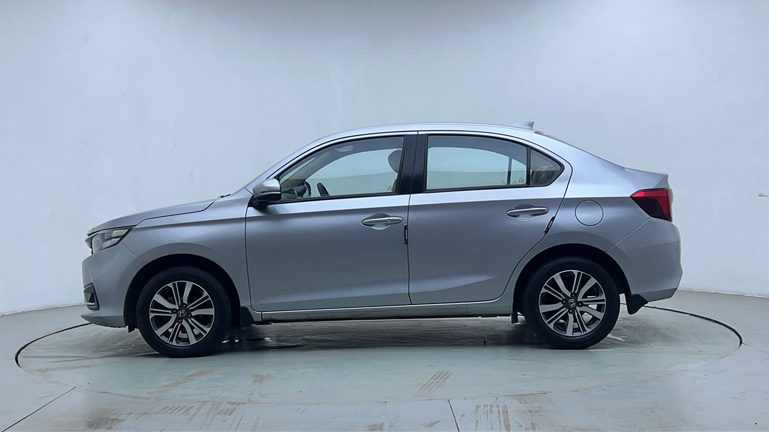 Used 2022 Honda Amaze VX CVT 1.2 Petrol Petrol Automatic exterior LEFT SIDE VIEW