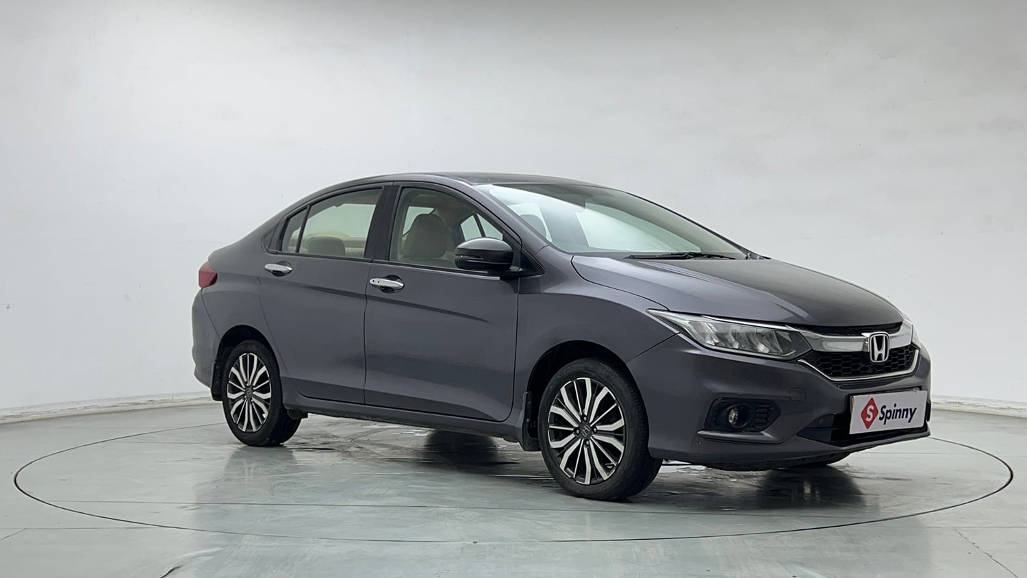 Used 2018 Honda City VX Petrol Petrol Manual exterior RIGHT FRONT CORNER VIEW