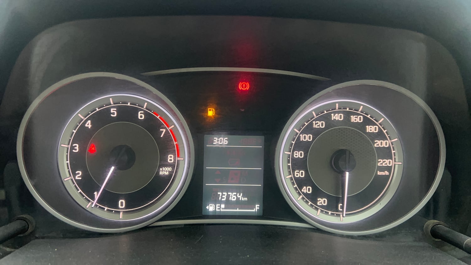 Used 2017 Maruti Suzuki Dzire VXi Petrol Manual interior CLUSTERMETER VIEW