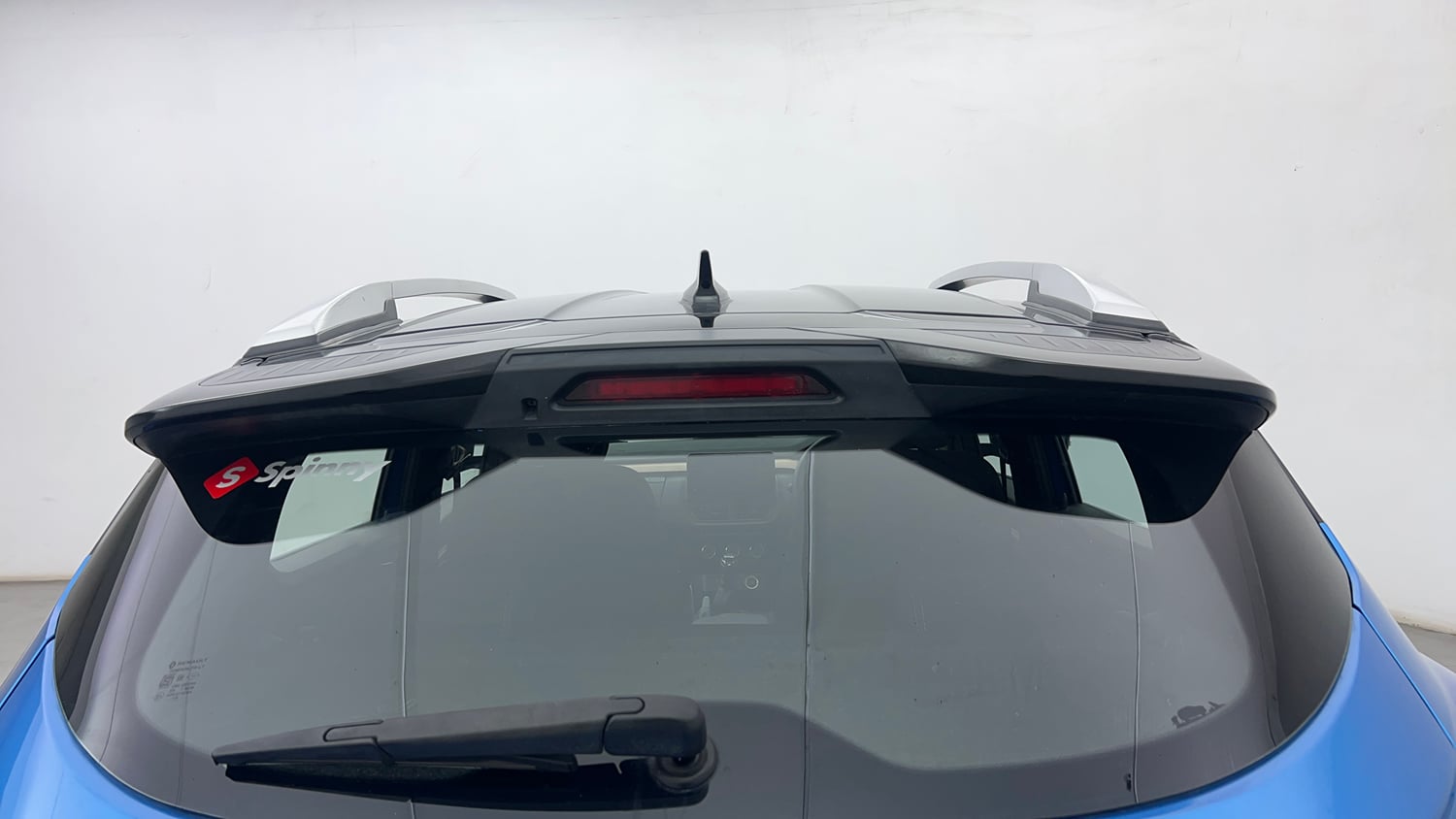Used 2021 Renault Kiger RXT 1.0 Turbo MT Dual Tone Petrol Manual exterior BACK WINDSHIELD VIEW