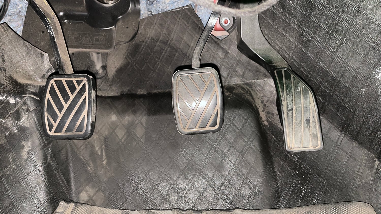 Used 2024 Maruti Suzuki Brezza ZXi S-CNG Dual Tone Cng Manual interior PEDALS VIEW
