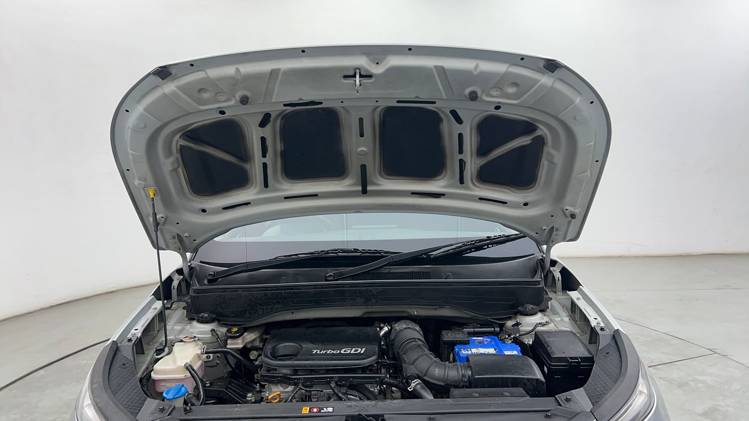 Used 2019 Hyundai Venue SX Plus 1.0 Turbo DCT Petrol Automatic engine ENGINE & BONNET OPEN FRONT VIEW