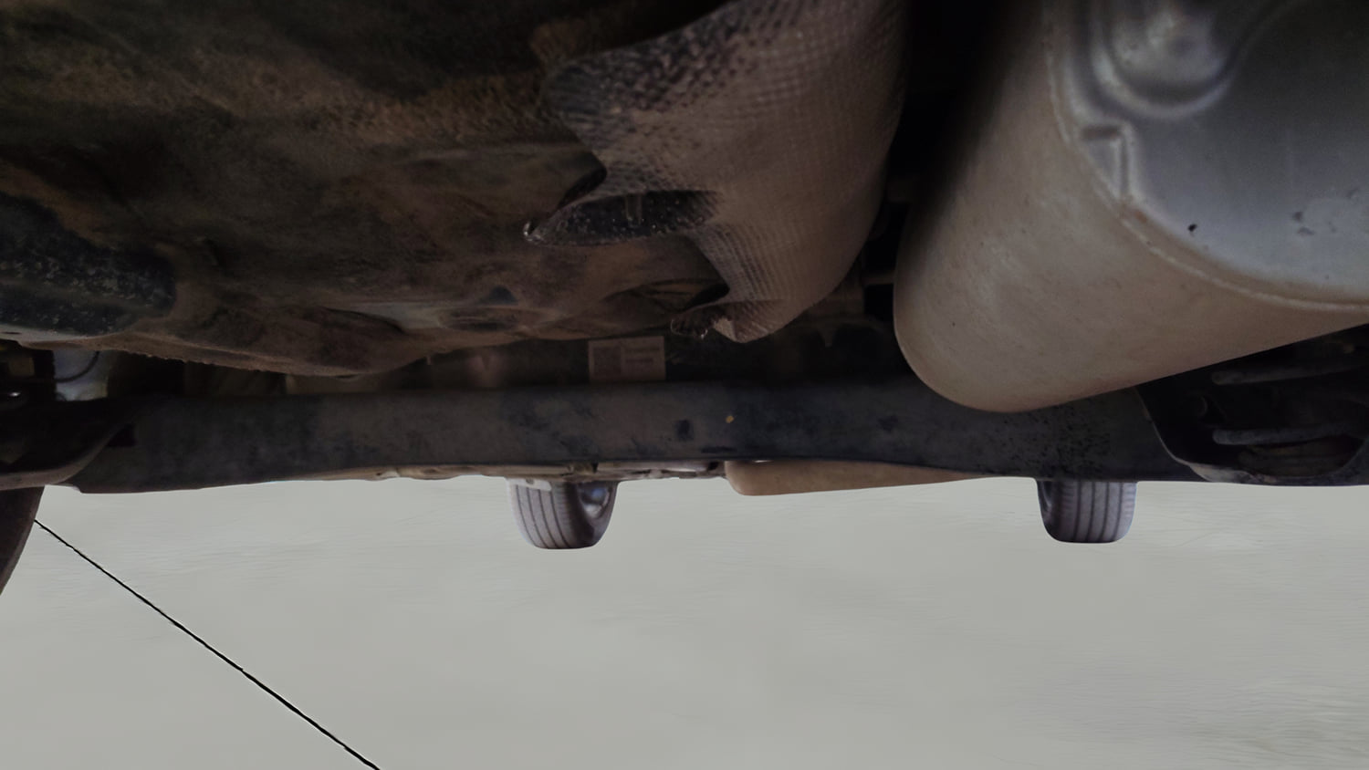 Used 2021 Kia Sonet GTX Plus 1.5 AT Diesel Automatic extra REAR UNDERBODY VIEW (TAKEN FROM REAR)