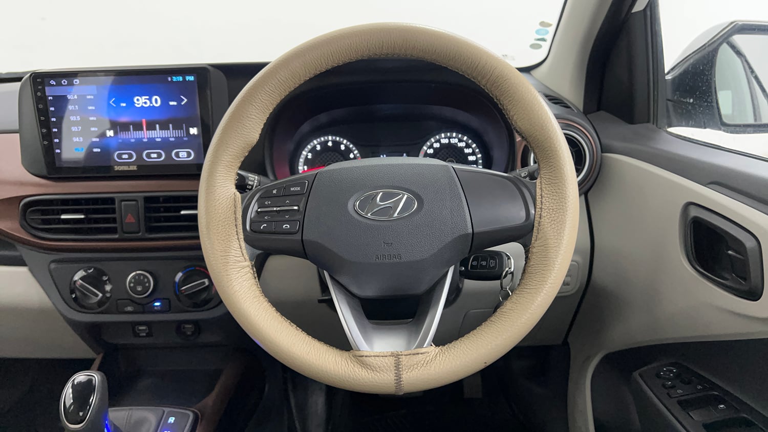 Used 2022 Hyundai Aura S 1.2 AMT Petrol Petrol Automatic interior STEERING VIEW
