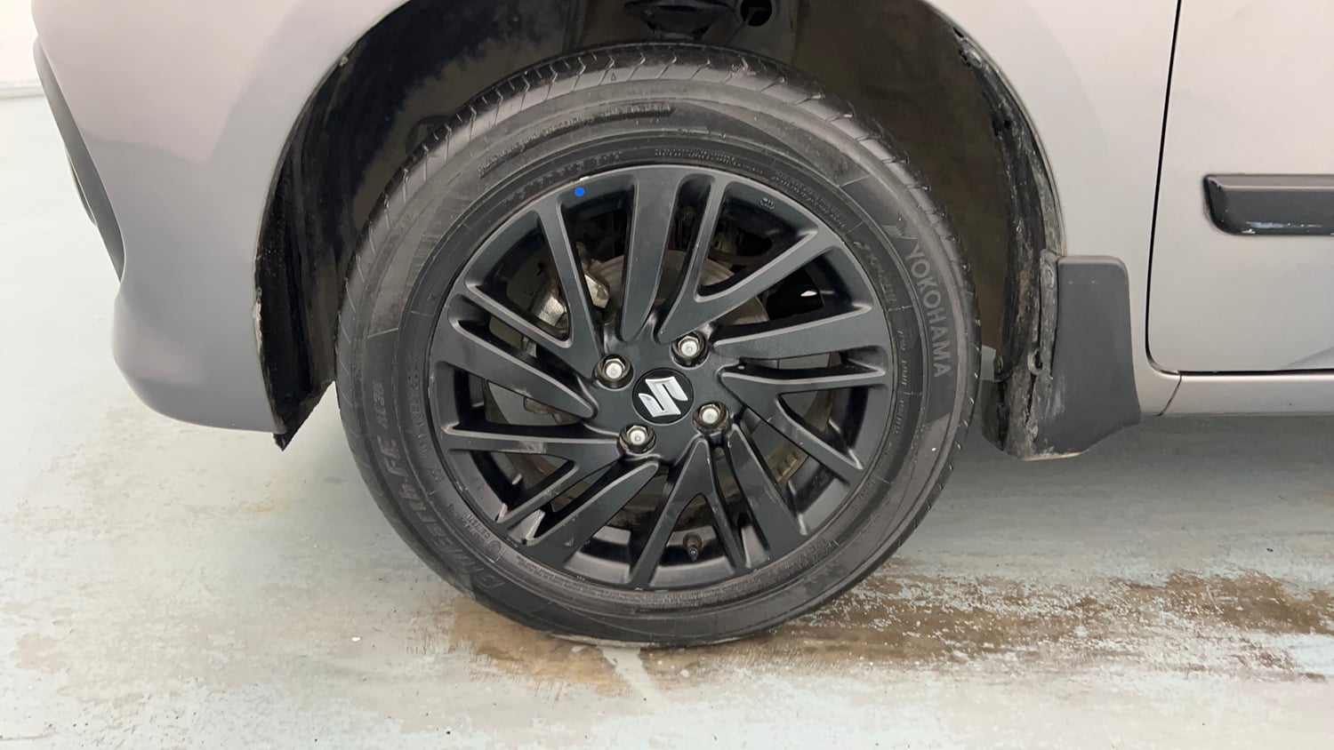 Used 2022 Maruti Suzuki Celerio ZXi Plus Petrol Manual tyres LEFT FRONT TYRE RIM VIEW