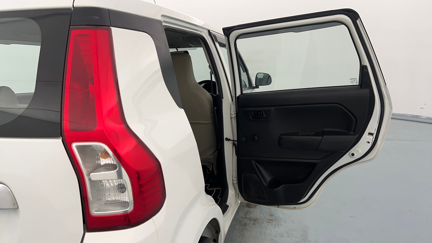 Used 2022 Maruti Suzuki Wagon R LXI 1.0 Petrol Manual interior RIGHT REAR DOOR OPEN VIEW